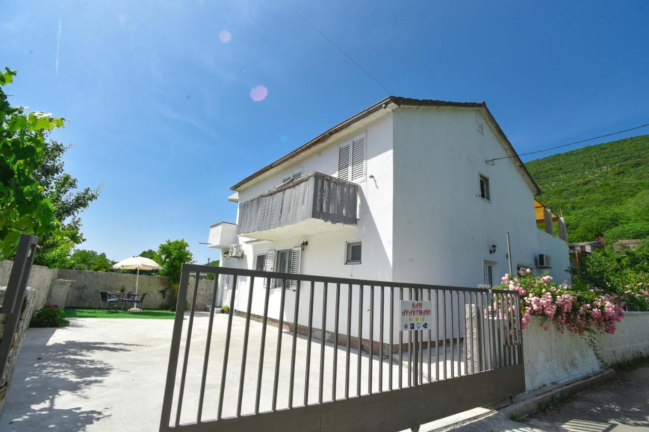 Ban Apartmani Budva Eksteriør bilde